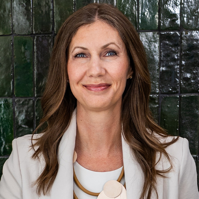 Megan Crowe | Urban Kitchens